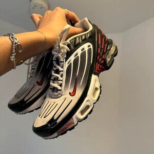 Nike University Red Air Max Plus